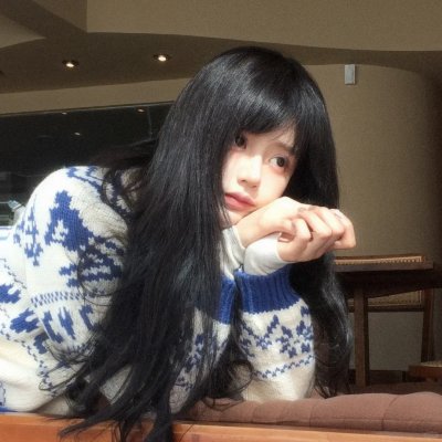 银色悬崖